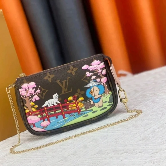 Mini Leather Pouch, Vivienne Flower Pochette - Picture 5 of 7